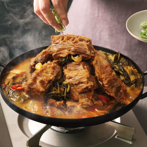 고기듬뿍 우거지감자탕 5KG X 1팩