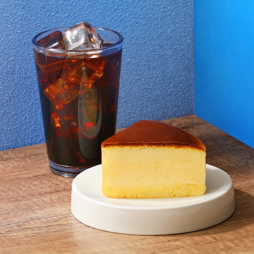 파리바게트 촉촉한 클래식치즈 케이크(조각)+아이스 아메리카노